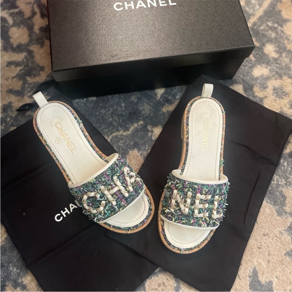 Chanel Tweed Slides Cork Mule Heel 21C White Sandals Slides Size 39 - Picture 12 of 12